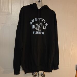 Seattle Washington Black Pullover Hoodie